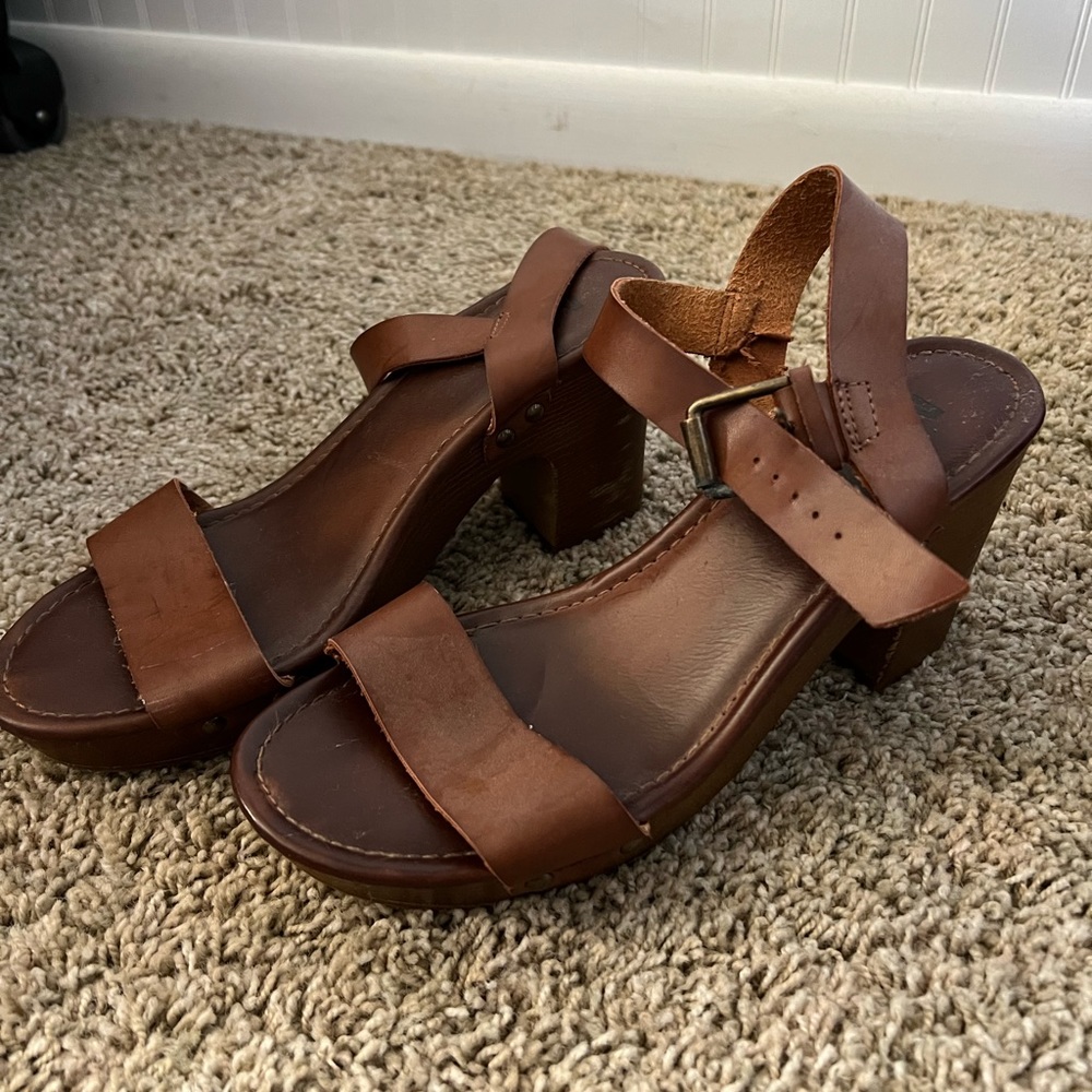 Mia brown heels